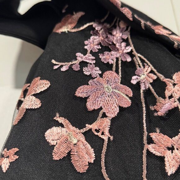 NWT R&M Richards Off Shoulder Evening Gown w/Floral Embellishments Size 6 - Picture 2 of 5